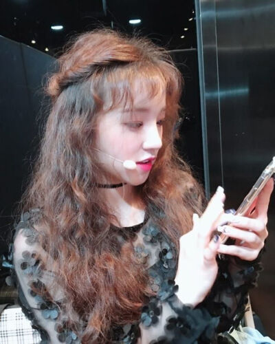 宋雨琦 YUQI 190923 INS更新