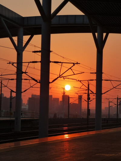 2019.9.23高铁上的夕阳