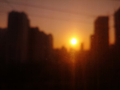 2019.9.23高铁上的夕阳