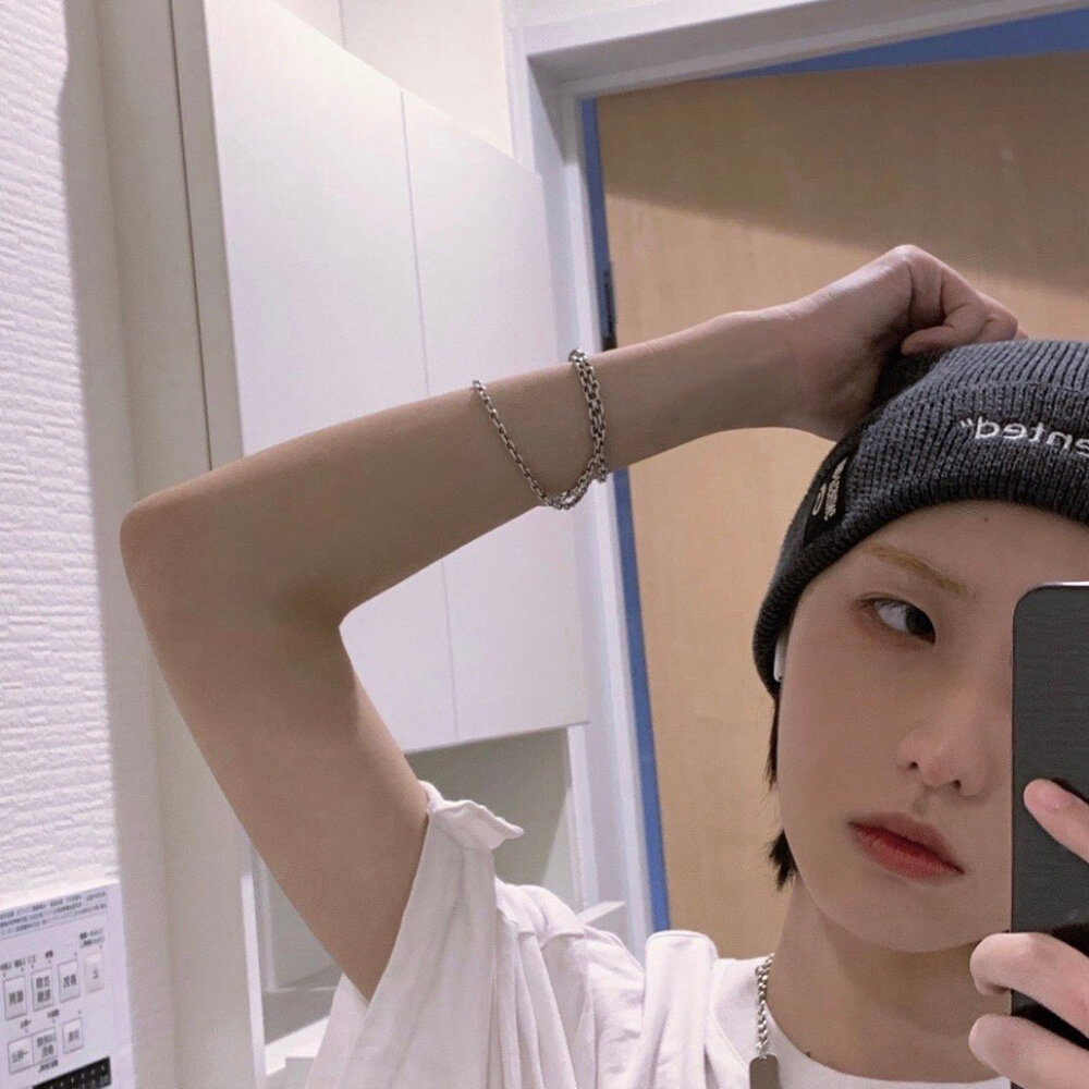 头像女
cr远近渔