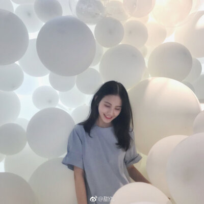 撑不过一周的伞
cr@甜仇