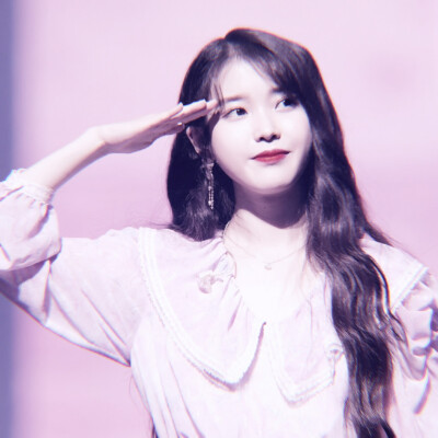 IU/完三恩