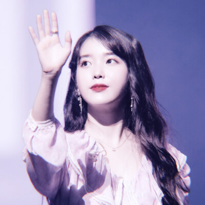 IU/完三恩