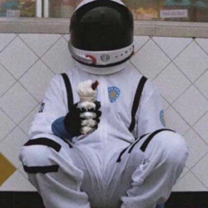 宇航员/宇宙/浪漫诗意/ins/头像壁纸背景图