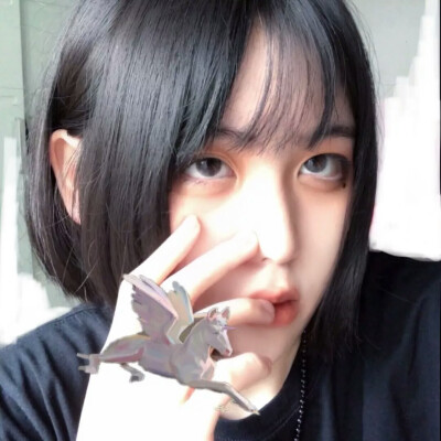 优质女头
堆糖斯谦/沈嫣头像库QQ2791234740