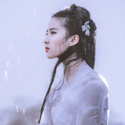 神仙姐姐～(￣▽￣～)~的神仙颜值！！！