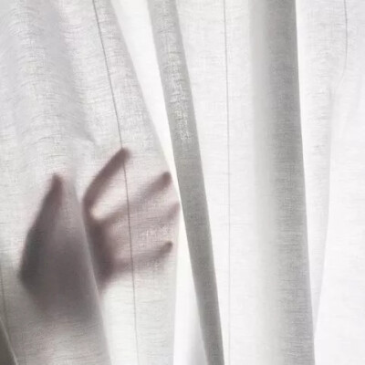 白