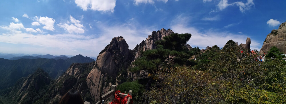 大美黄山—五岳归来不看山，黄山归来不看岳！
观黄山，天下无山，观山止矣--徐霞客