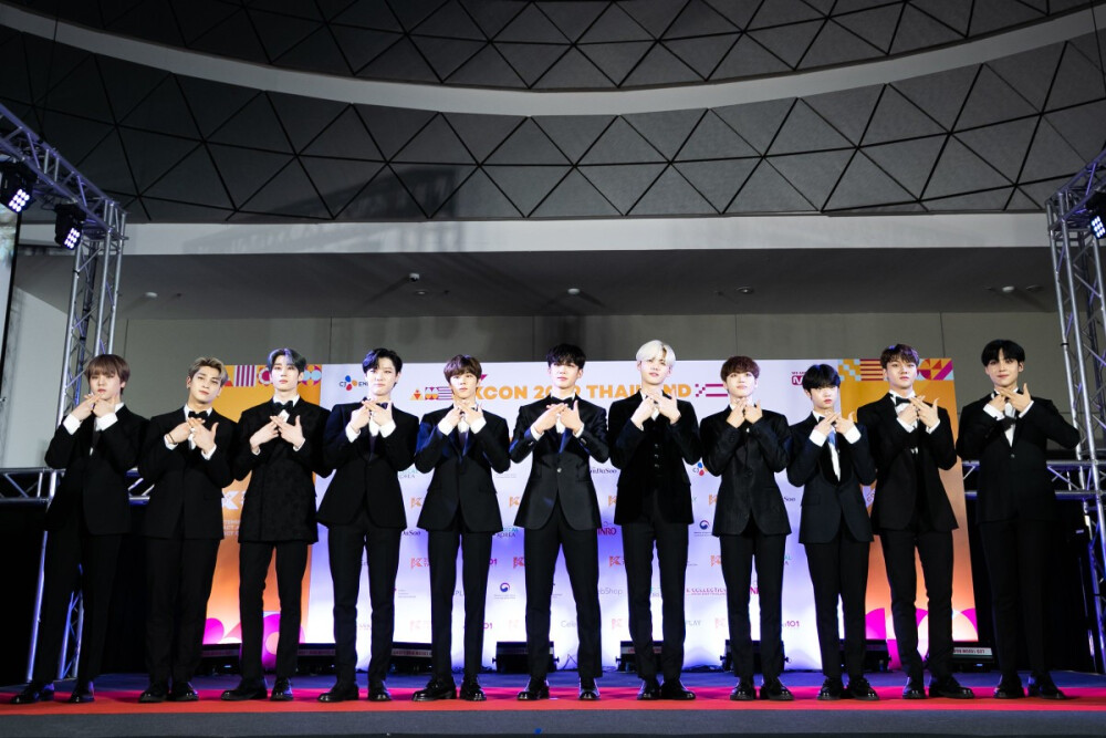 x1 金曜汉 金宇硕 韩胜宇 宋亨俊 曹承衍 孙东杓 李翰洁 南道贤