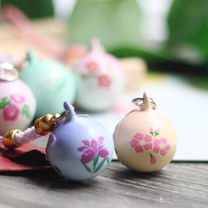 个性创意可爱日本御守和风樱花十二花月铃铛挂饰女手机链包包挂件