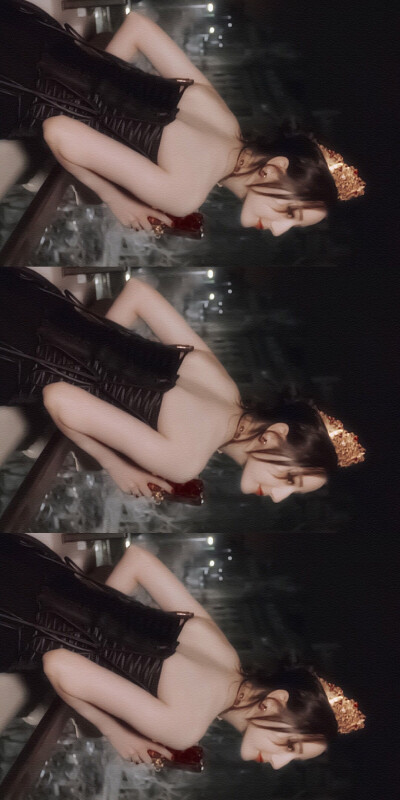 cr：谴野
饭修/迪丽热巴巴黎时装周
/