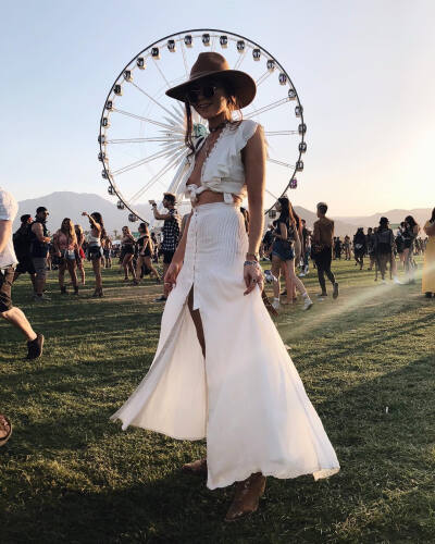 2019 科切拉 Coachella音乐节 波西米亚风格 民族风 夏日 复古 街拍