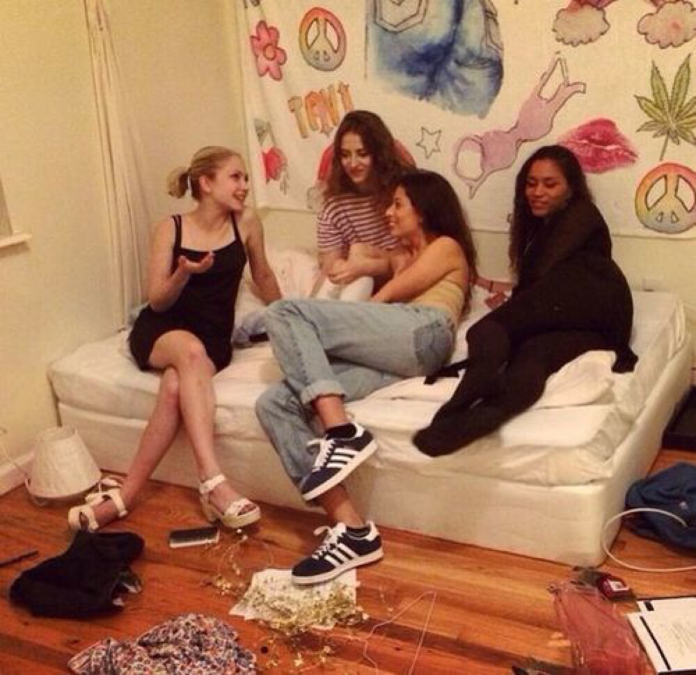 ♥ ♥ ♥ WeHeart.It