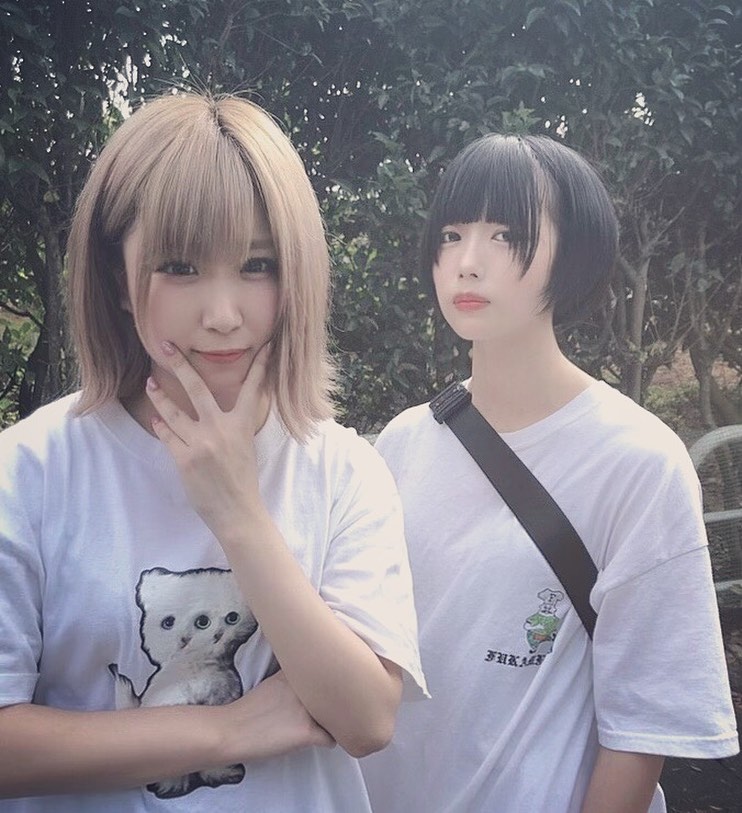 。