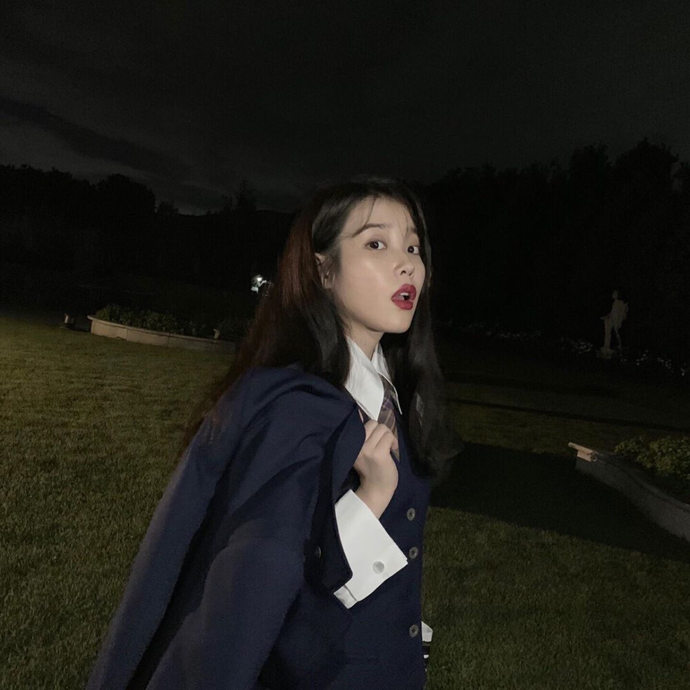 李知恩 iu