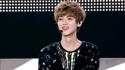 星河滚烫，你是人间理想✨