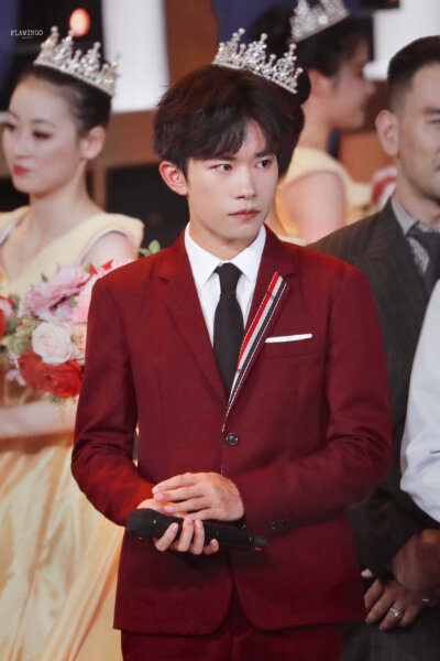 #易烊千玺 #TFBOYS 新中国成立70周年优秀国产影片推介会