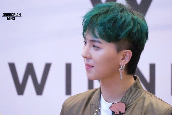 宋旻浩 MINO
✎170421 WINNER-‘FATE NUMBER FOR’新专辑发售纪念签名会✎
✨ⓌⒾⓃⓃⒺⓇ✨