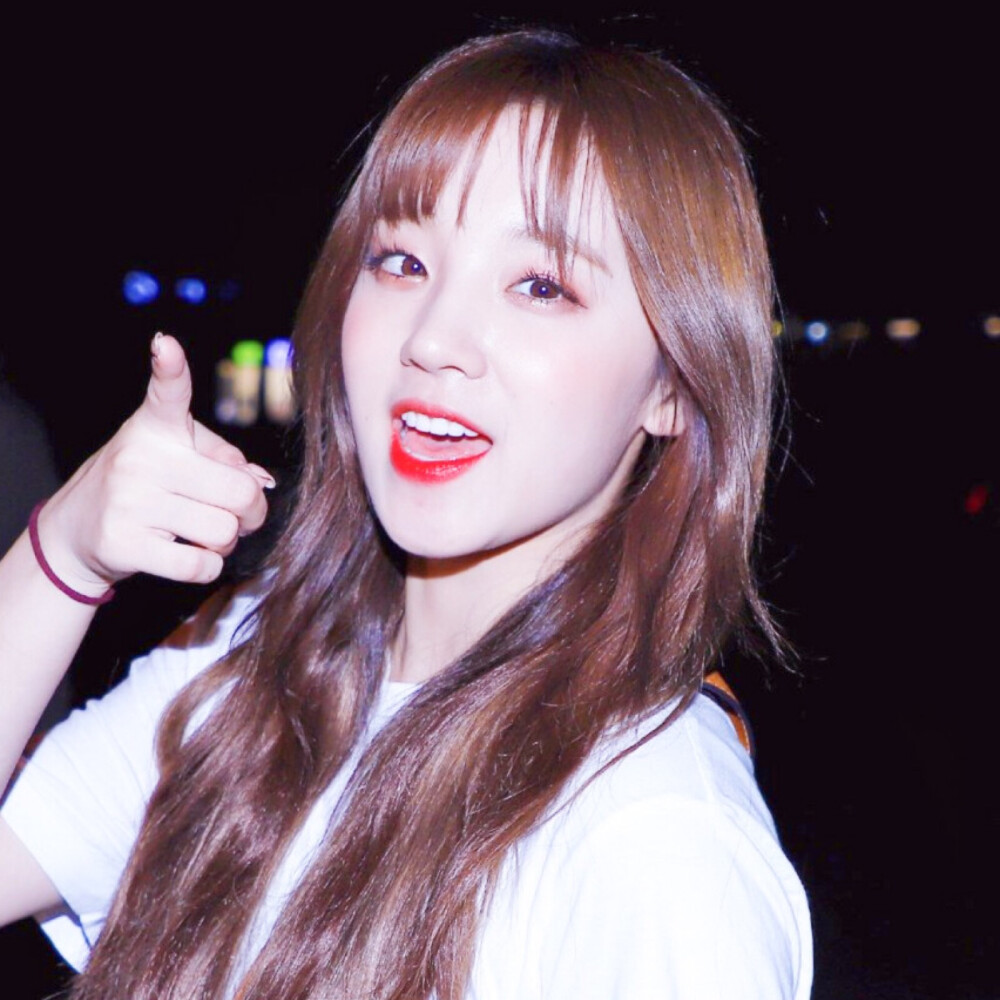 宋雨琦/dt林舒舒