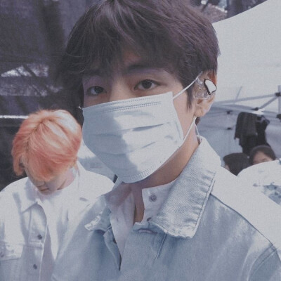 金泰亨/V./沈清乐