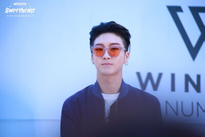 李昇勋 HOONY
✎170422 WINNER-‘FATE NUMBER FOR’新专辑发售纪念签名会✎
…