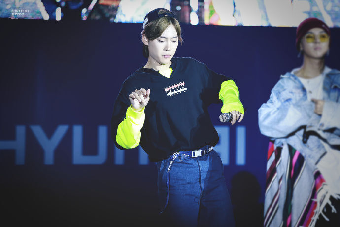 金秦禹 JINU
✵170715 Oak Valley Hooxi Camping Festival✵
✨ⓌⒾⓃⓃⒺⓇ✨