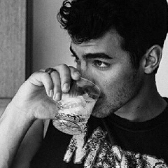 Joe Jonas