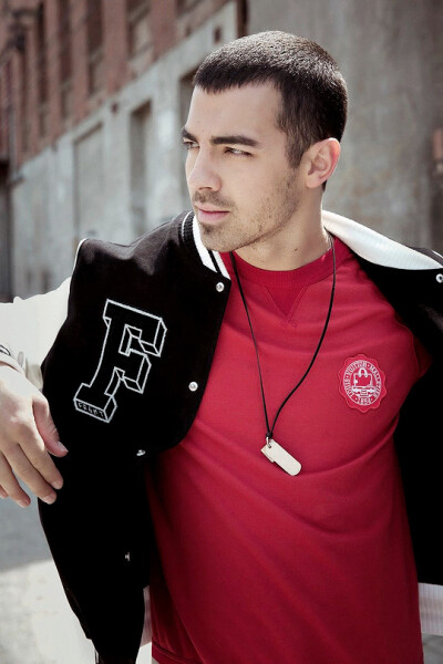 Joe Jonas