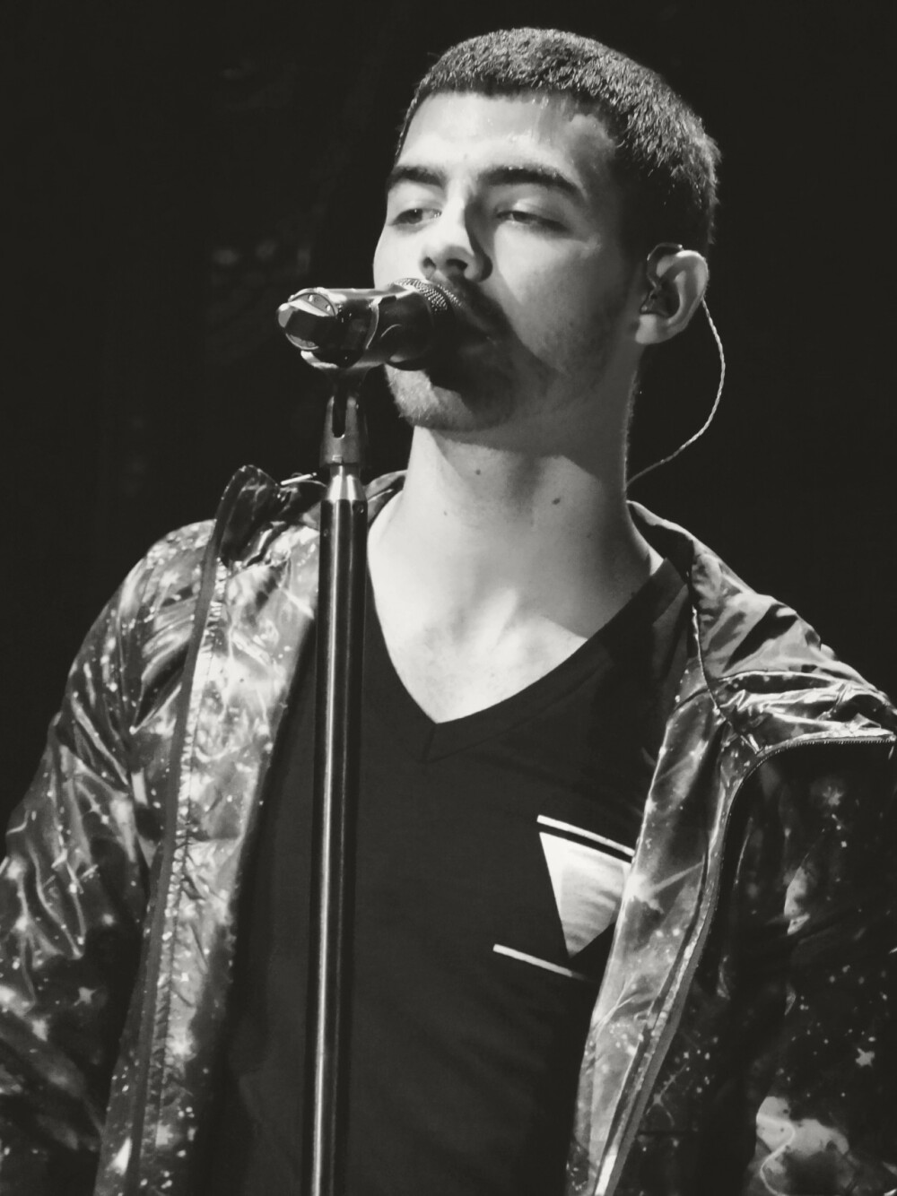 Joe Jonas