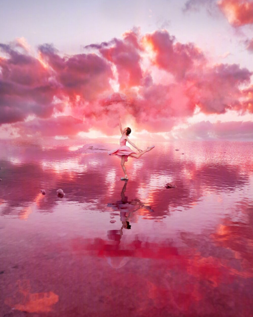 摄影师：Kristina Makeeva
ins：hobopeeba