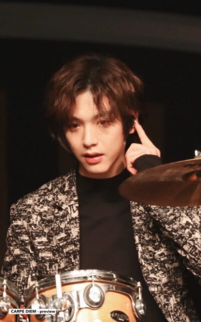 n.flying 金宰铉