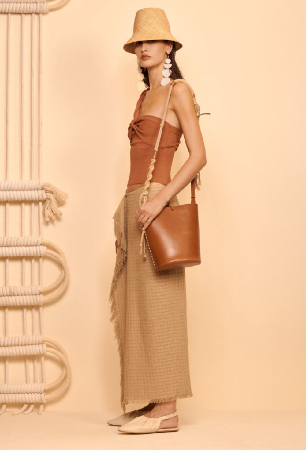 Nanushka Spring 2020 温和平静 ​​​