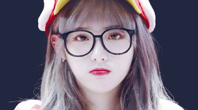 luda/©space bound