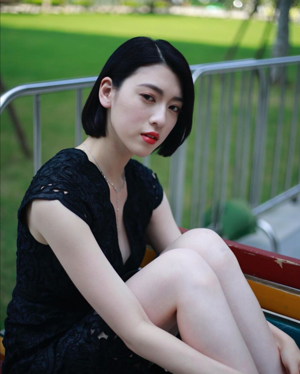 三吉彩花