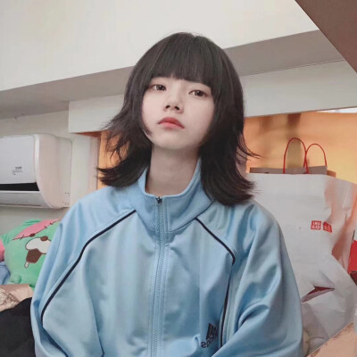 女头