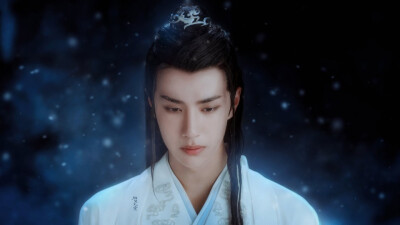 王一博(所有水印不可去，请尊重作者，cr：烟波里的棠)
