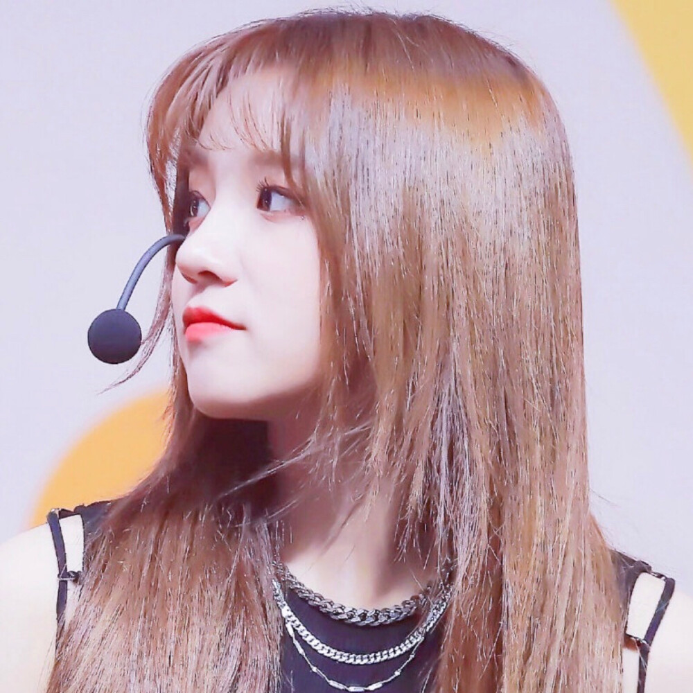 宋雨琦/dt林舒舒