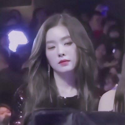 ◎裴珠泫Irene
图源©®月嫤/调色©®持乐