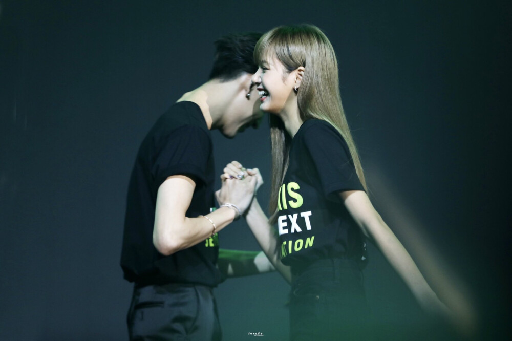 Lisa & BamBam 