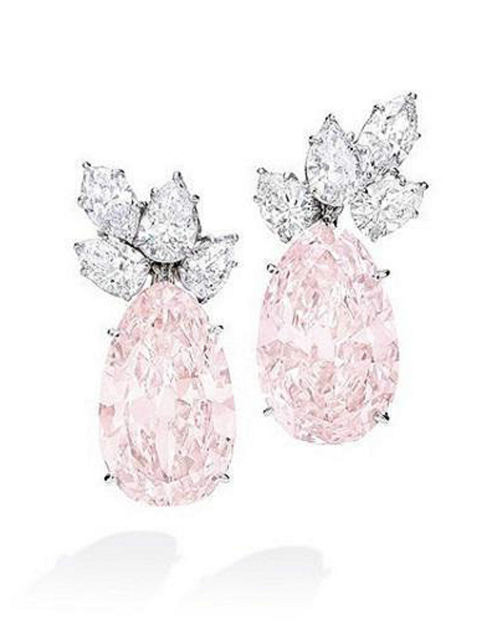 海瑞温斯顿(harry winston)粉钻耳坠,坠有2颗12.41ct和11.