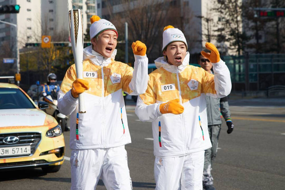 ❣熏鱼❣
李昇勋 金秦禹
♛180105 平昌冬奥会火炬手圣火传递♛
✨ⓌⒾⓃⓃⒺⓇ✨