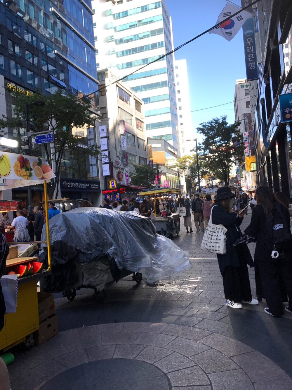 今日分酸辣粉鮮榨柳橙汁