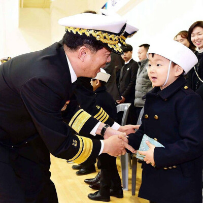 宋民国壁纸 天下第一可爱宋民国 民咕咕