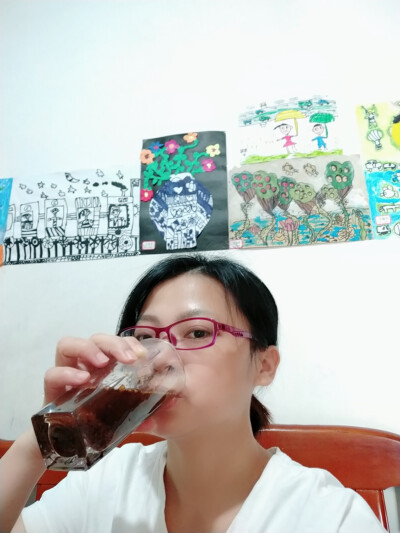 喝婆婆熬的姜茶打卡第17天
早上就喝了，忘记上来打卡了，现在补上