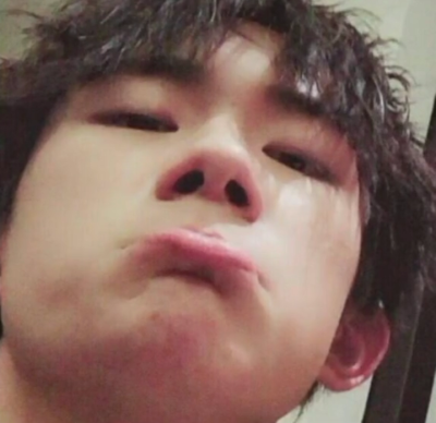 易烊千玺壁纸/头像