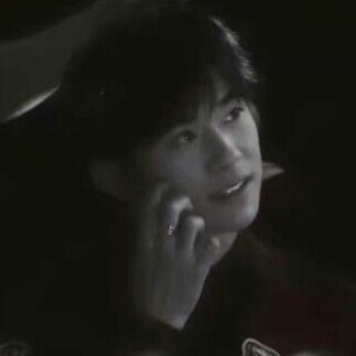 易烊千玺壁纸/头像