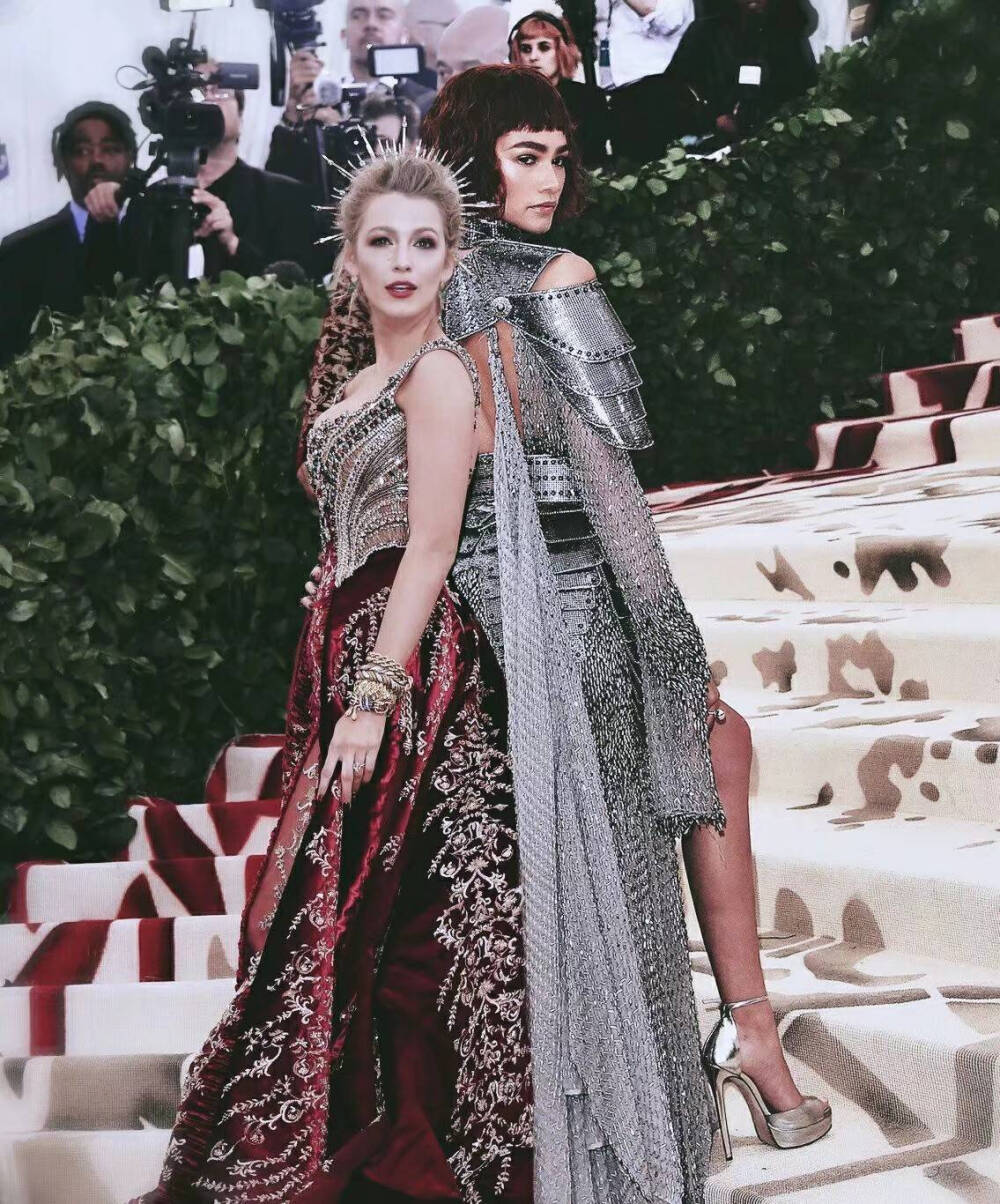  女王与骑士 Blake Lively Zendaya Coleman ​​​