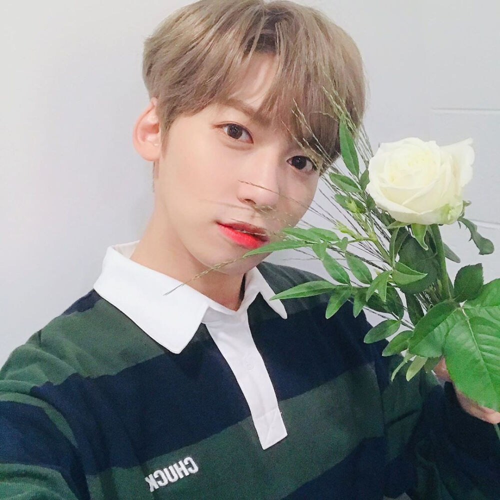 ONEUS 李建熙/KEON HEE
cr.official_oneus