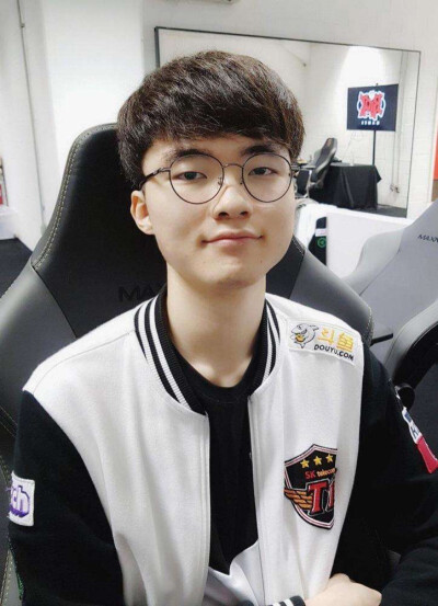 faker.李哥.