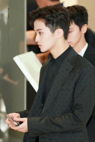 NCT李马克。